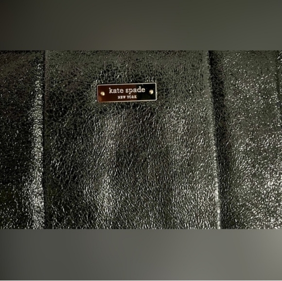 KATE SPADE-Elegant Black And Silver Clutch - Picture 3 of 8